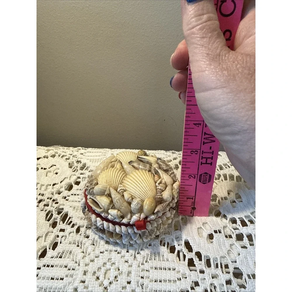 Vintage Seashell Round Trinket Jewelry Treasure Box Lid Beach Coastal